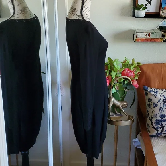 Lacing Detail Knit LBD - Picture 4 of 6